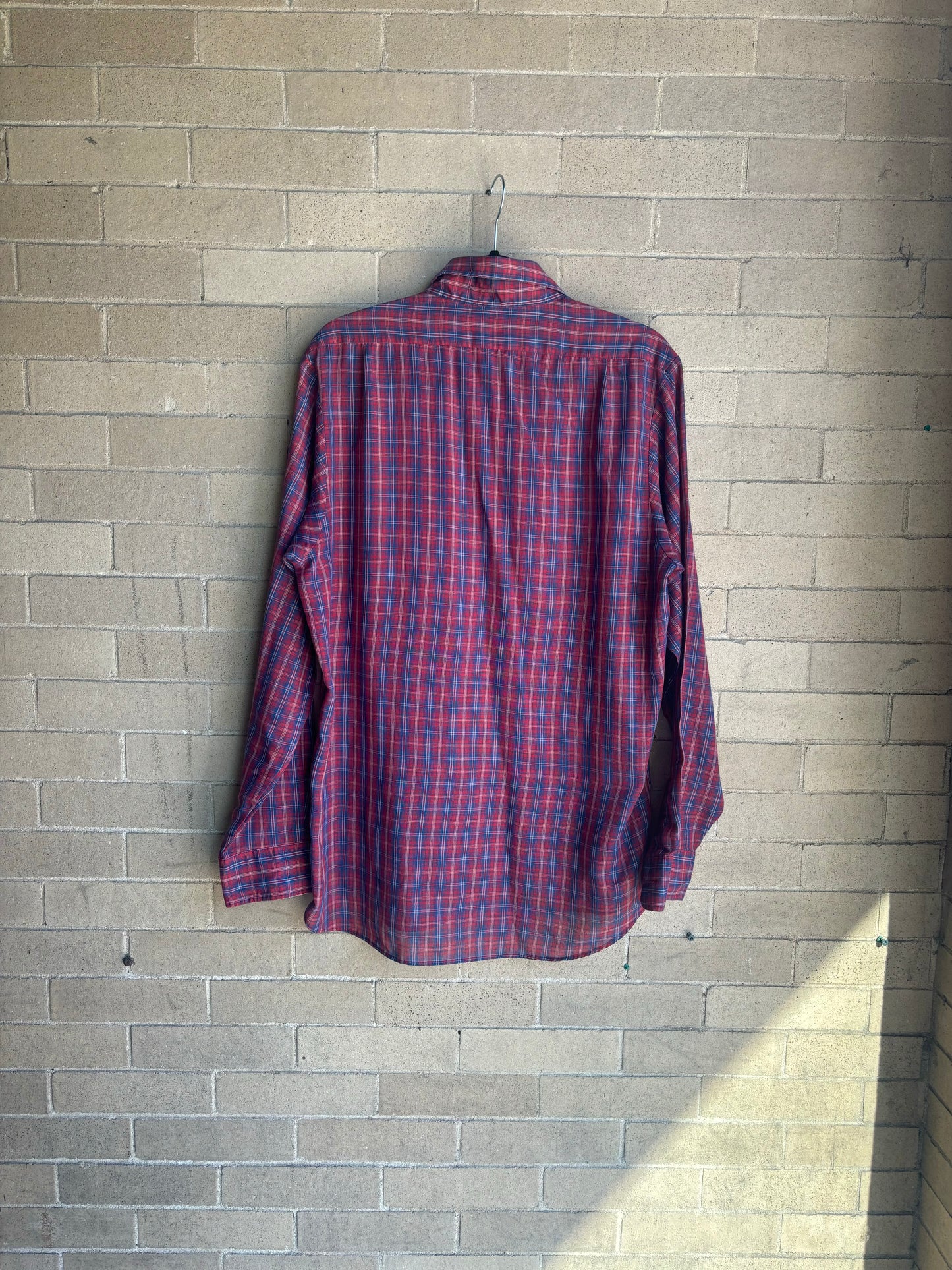 Men’s Levi’s Plaid Shirt - Large - Lightweight