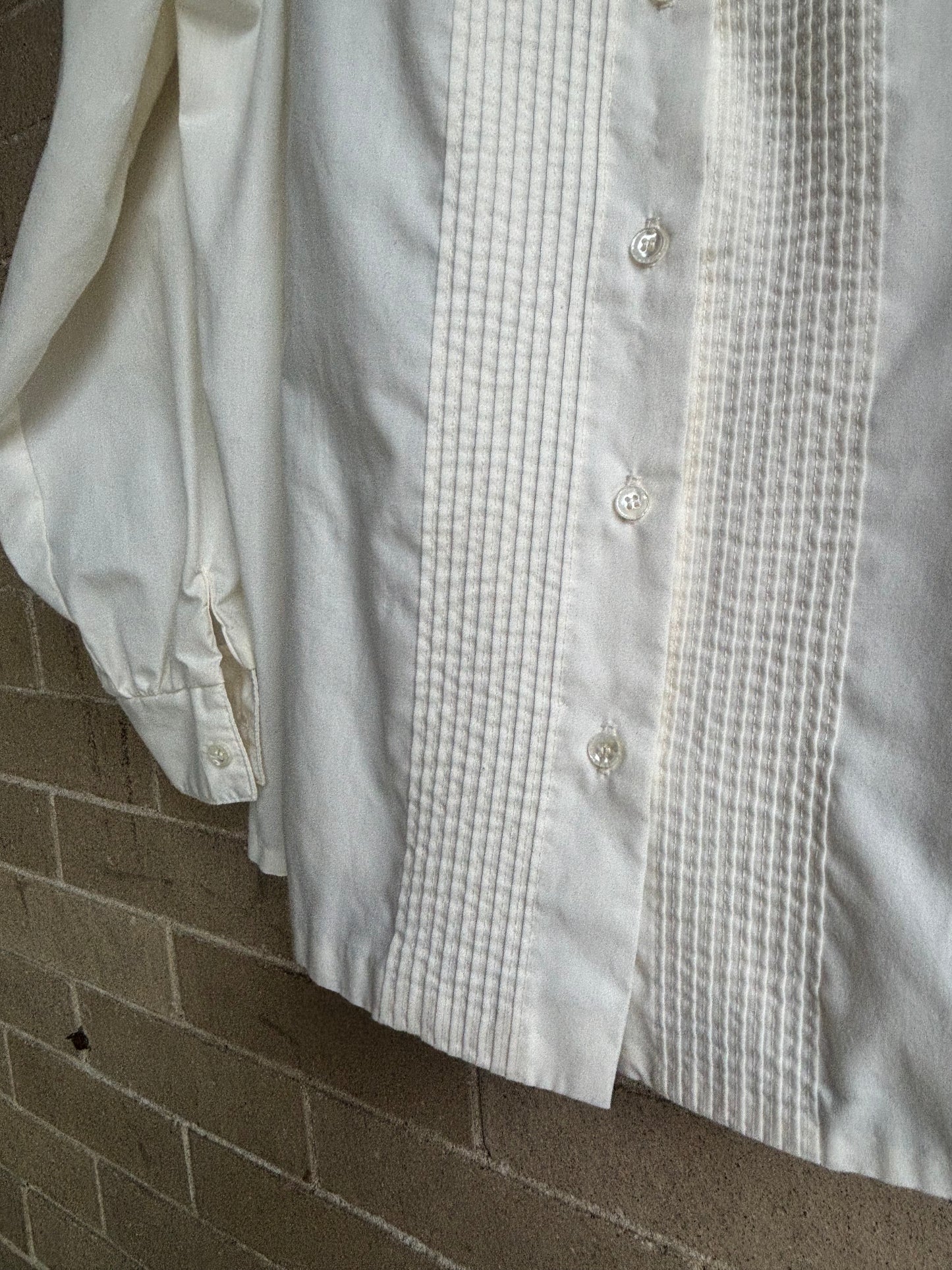 Bib Collar Cottage Shirt