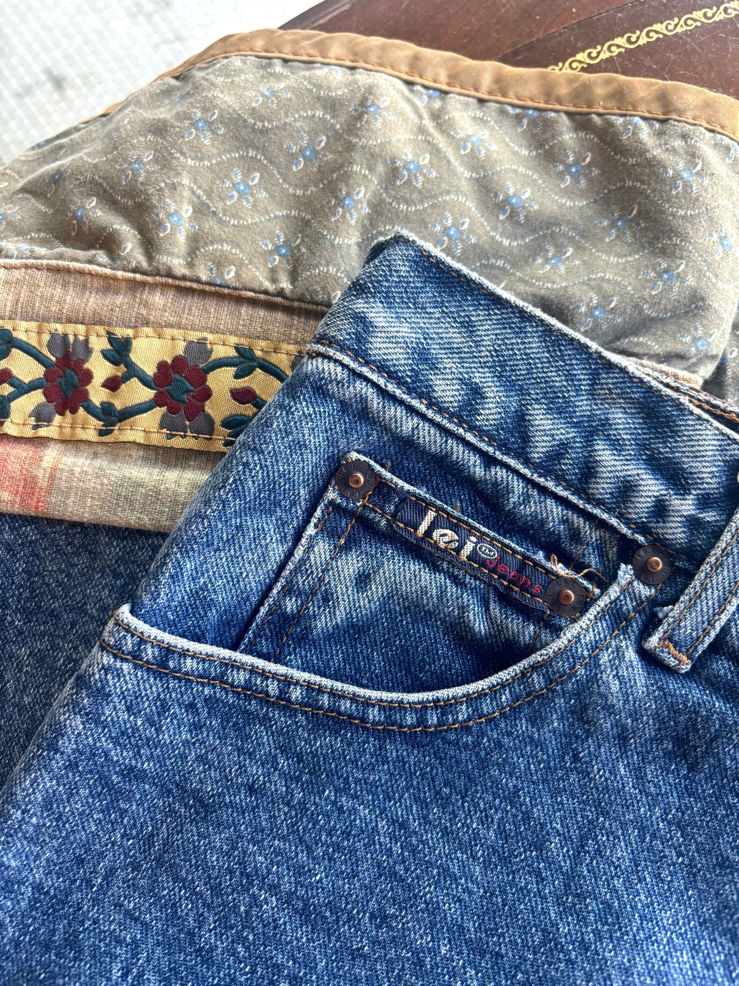 LEI Jeans - 90s / Y2K - Size 9