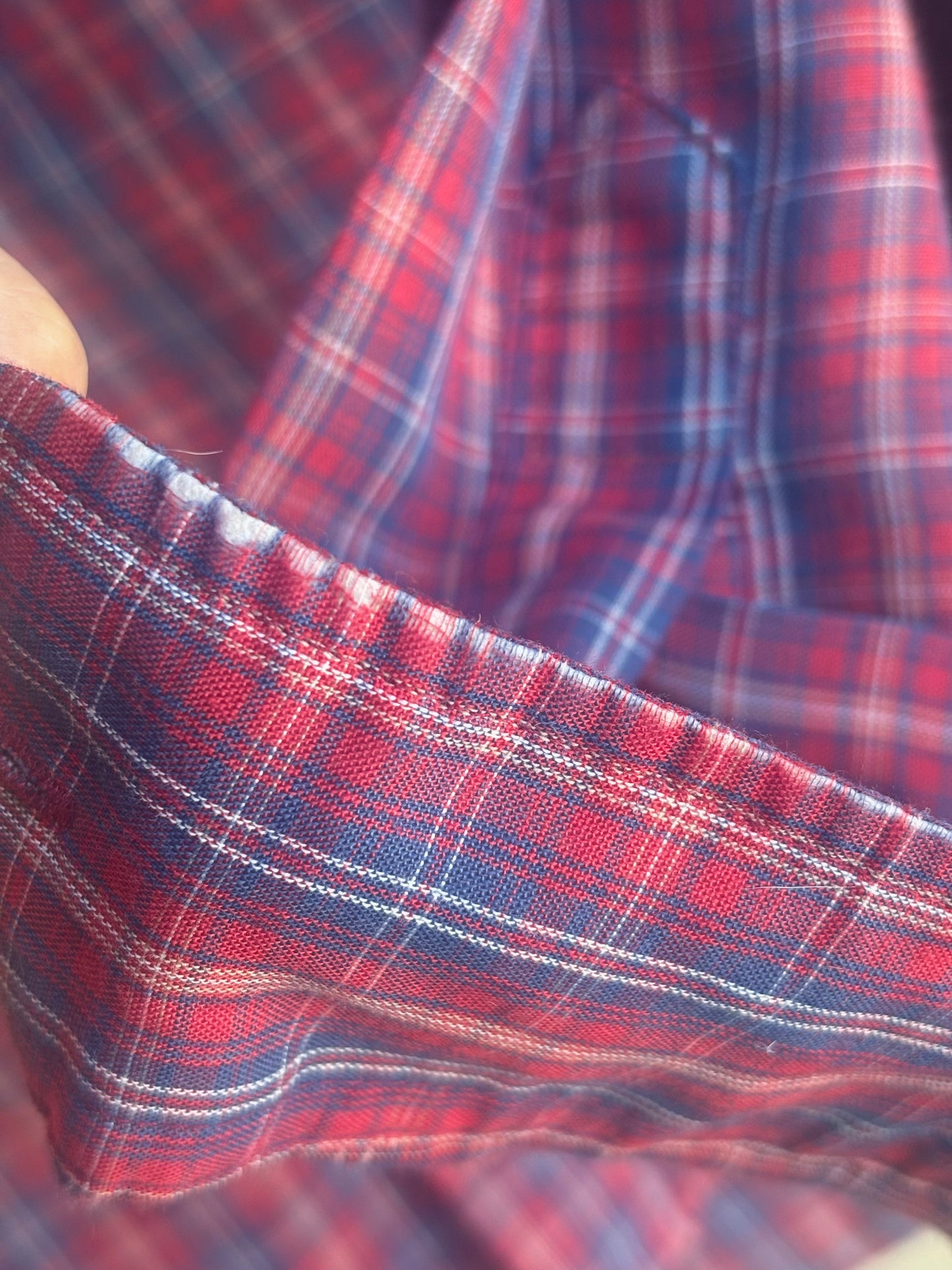 Men’s Levi’s Plaid Shirt - Large - Lightweight
