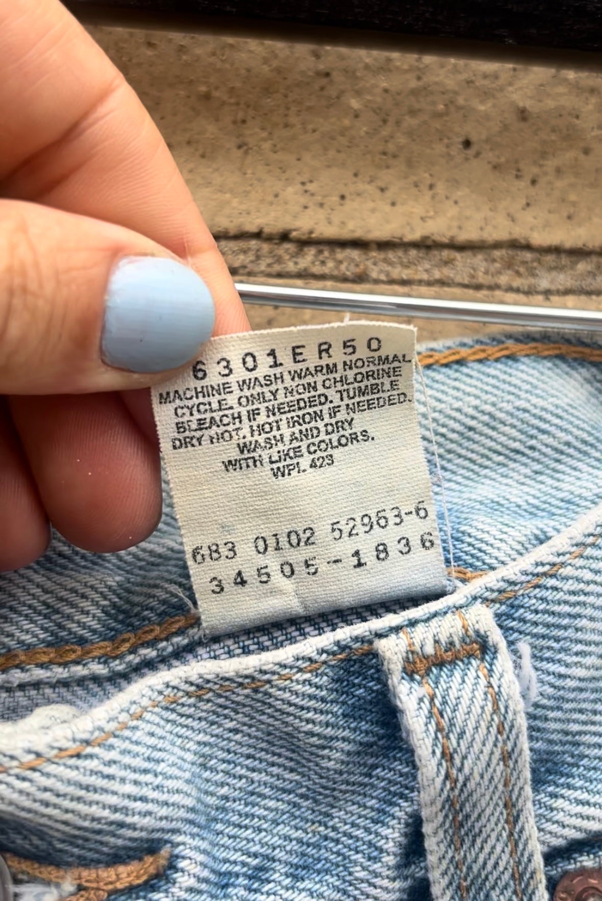 Levi’s 505 Jorts - Size 34